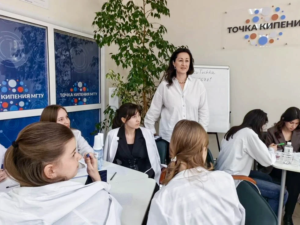🧪 В рамках конференции «Студенческая наука: взгляд молодых» прошла межфакультетская олимпиада по био