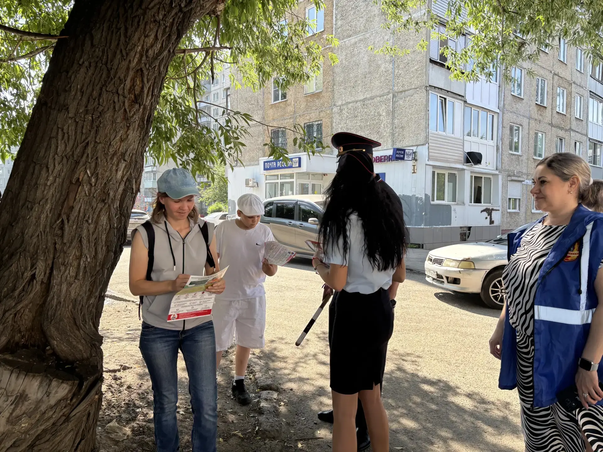 17 июня 2026 года в МБОУ «СОШ № 113 имени Сергея Семенова» прошла акция «Родительский патруль» совме