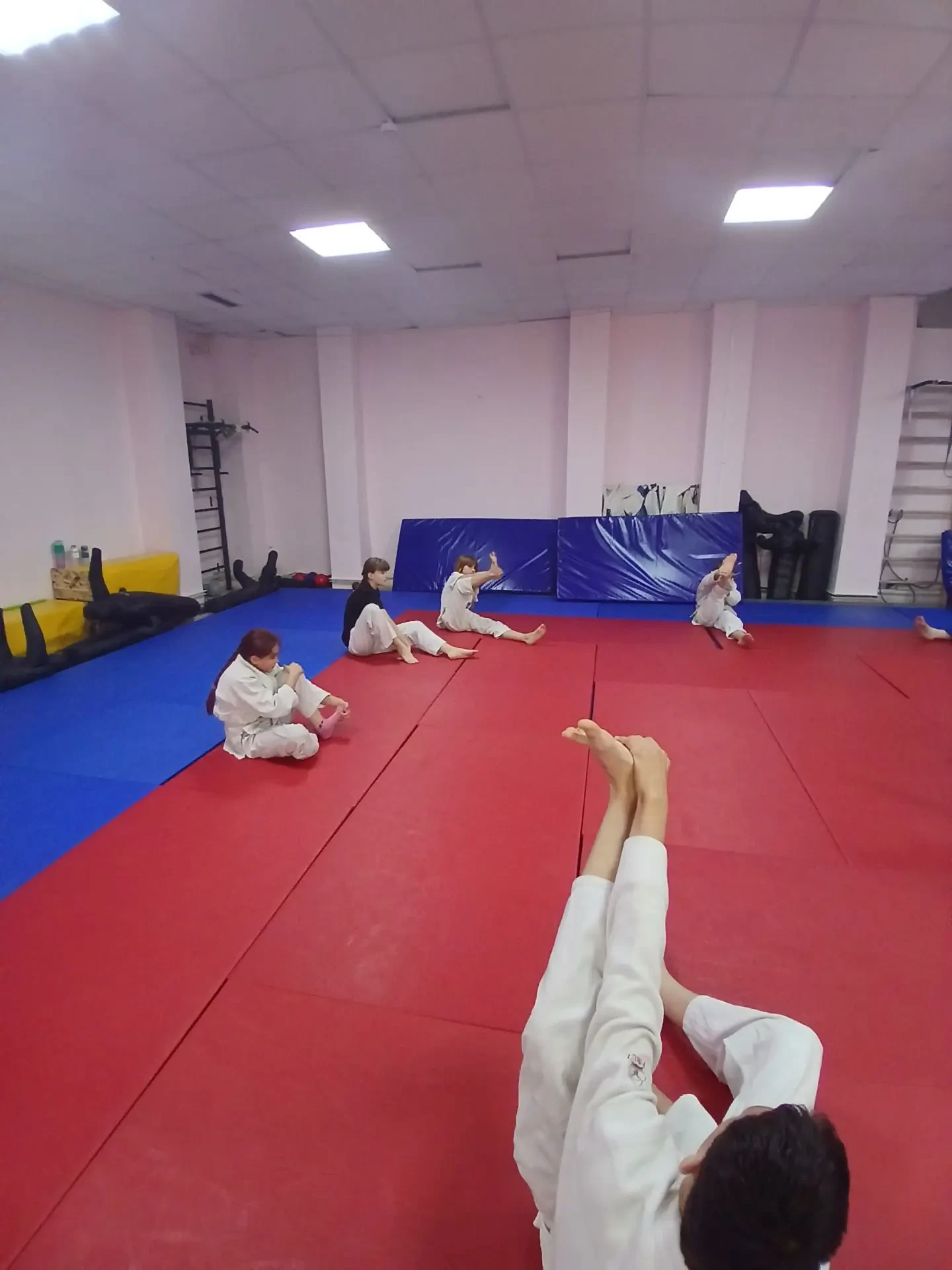 Учебно - тренировочный процесс дзюдо💪🤼‍♂🤼‍♀

#МинспорттуризмДНР#ГБУ_ДО_ДНР_СШ_ПОЛИТЕХНИК#трениров