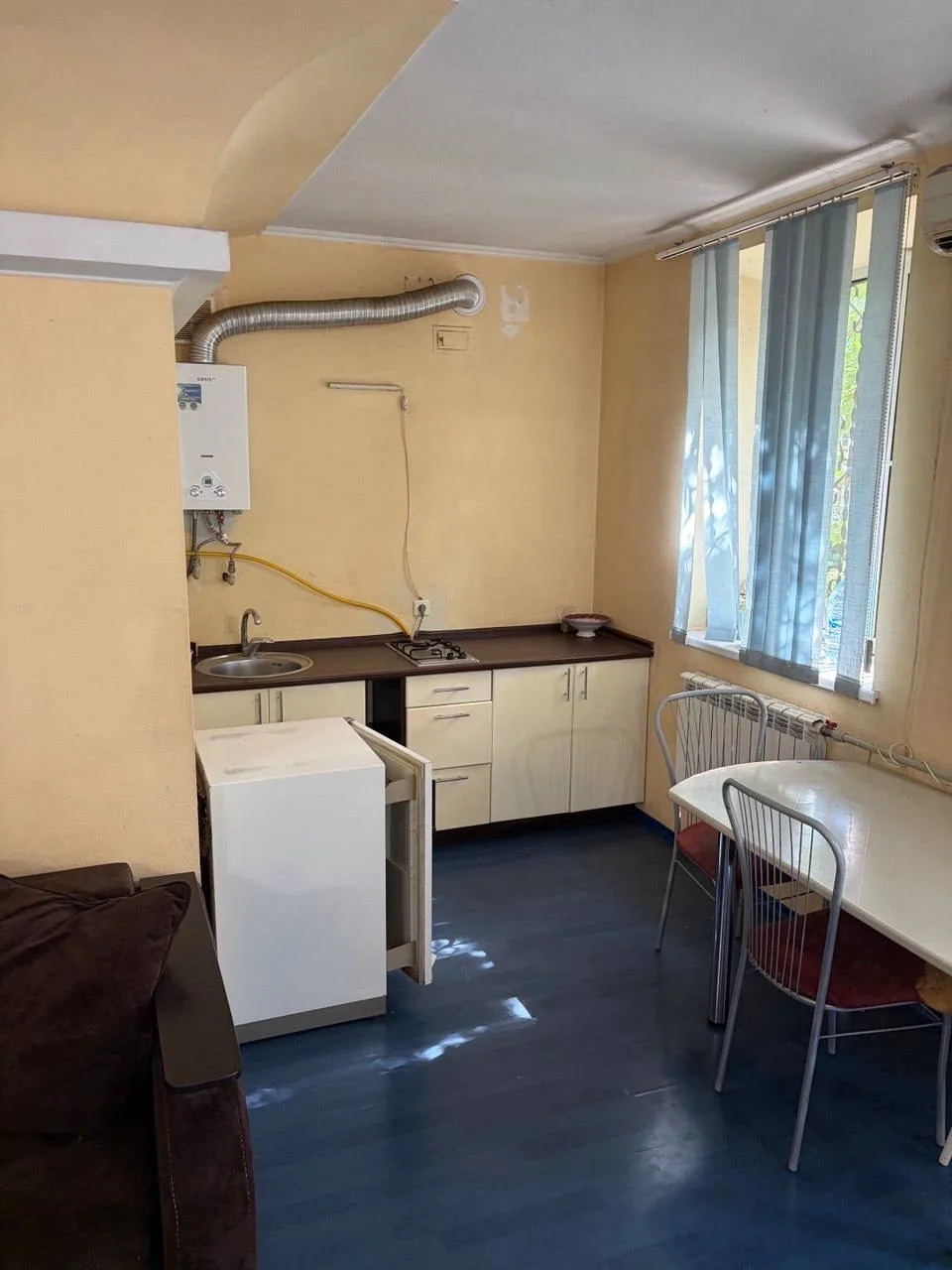 Макеевка, Центрально-Городской район
✅ Продается 1-комнатная квартира в центре Макеевки,
район Налог