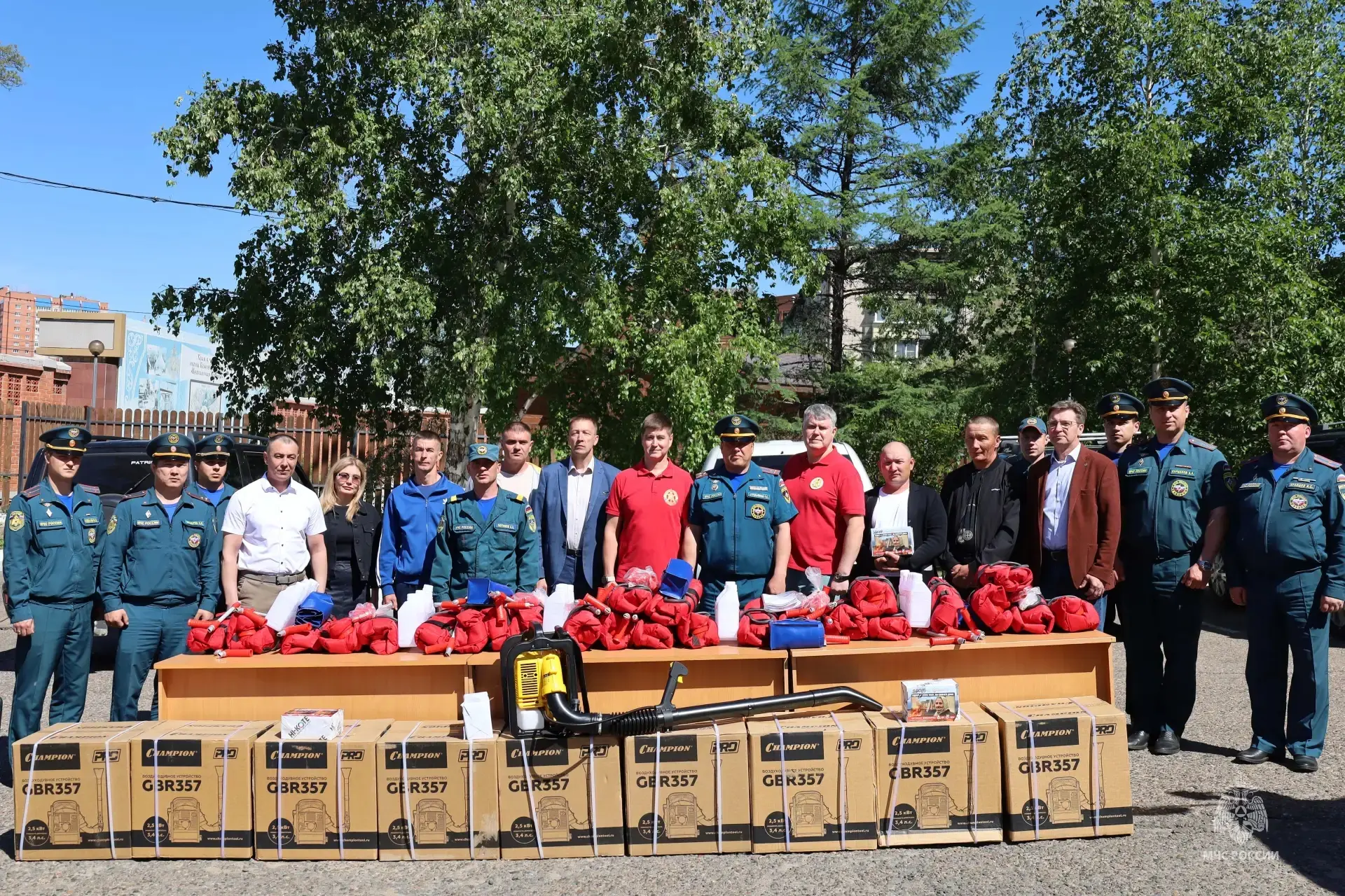 Добровольные пожарные Забайкалья получили новое оборудование

🧑‍🚒 19 июня на базе пожарно-спасател
