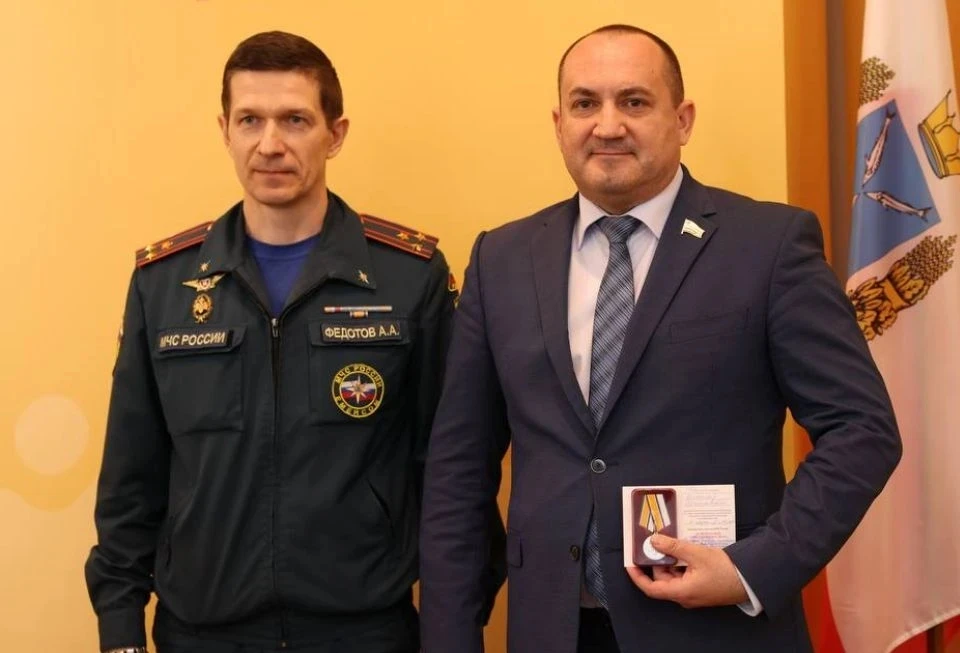 🏅 Вячеслав Калинин награждён медалью МЧС России
