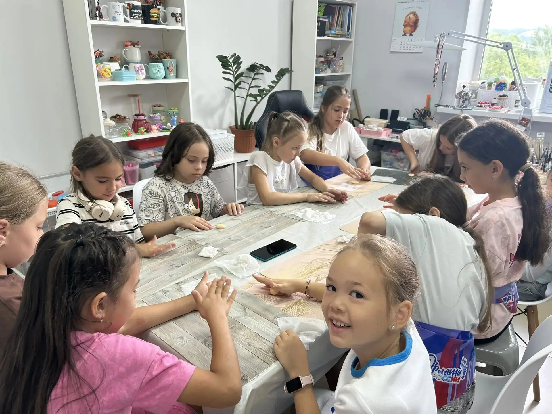 🌟 День 13 в лагере «Орлята России»! 🌟
Как быстро летит время, когда оно наполнено новыми открытиям