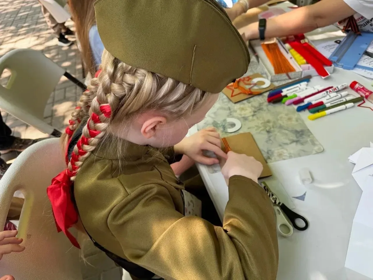 ГОРОДСКОЙ ФЕСТИВАЛЬ ПОЭЗИИ «МАЙСКИЕ ЗВЕЗДЫ»🌟  9 мая 2026 года стало особенным днём для Софии Бондаре