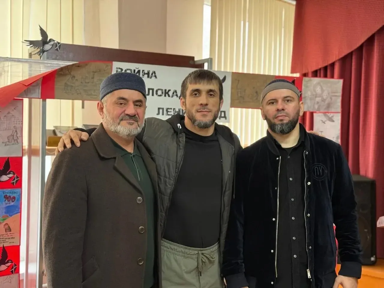 Сегодня, 18 февраля, в актовом зале школы состоялась встреча представителей  Муфтията РД и участнико