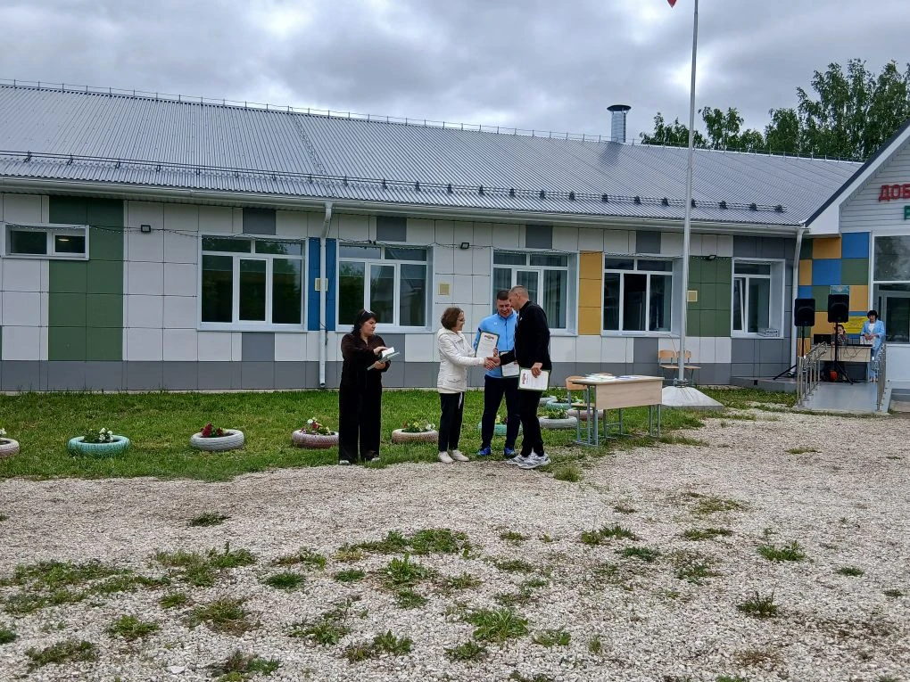 Праздник спорта и единства: в Апастовском районе завершилась спартакиада работников обр...