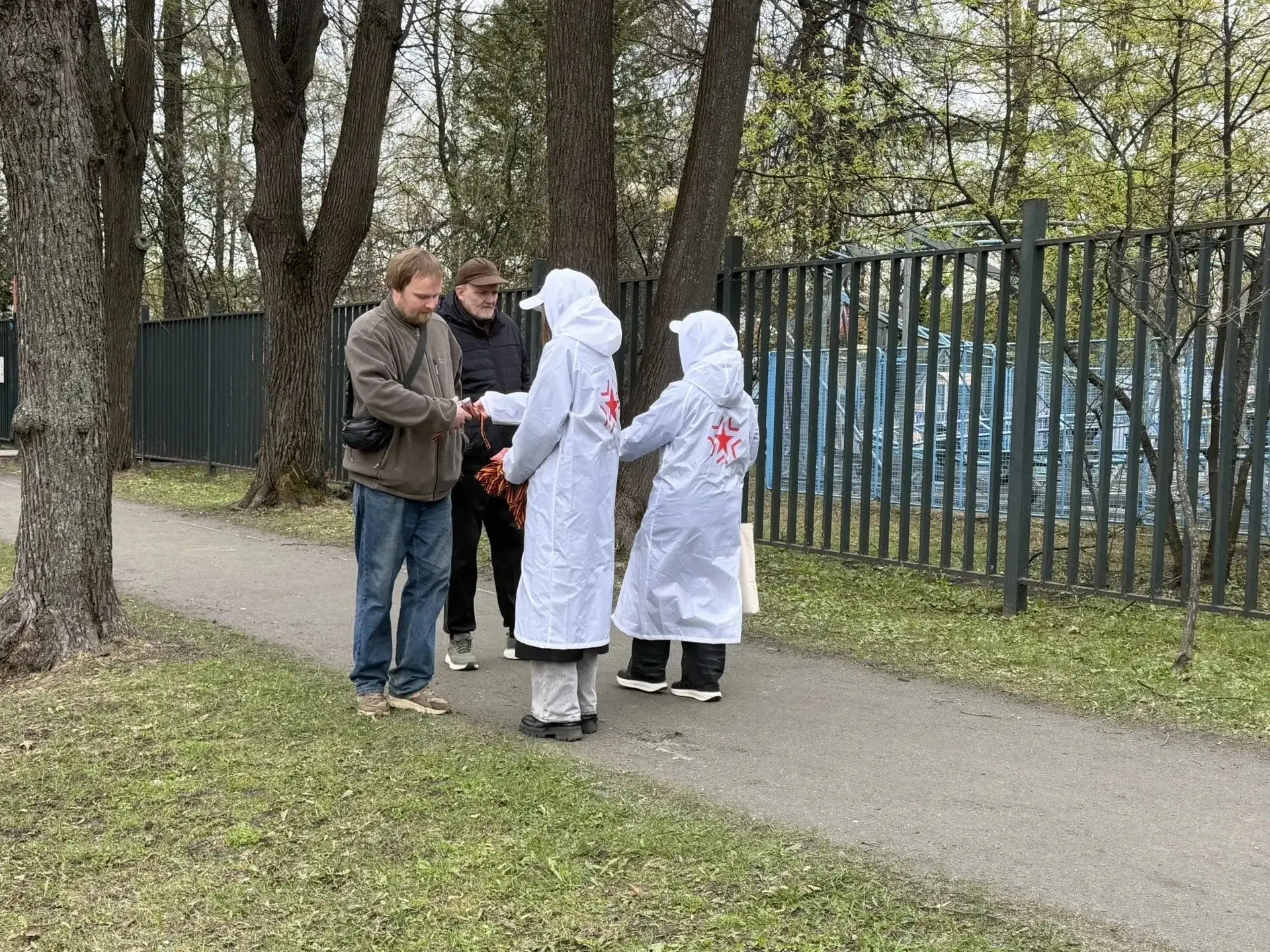 Георгиевская лента: символ памяти и мужества  В преддверии 81-й годовщины Победы в Великой Отечестве