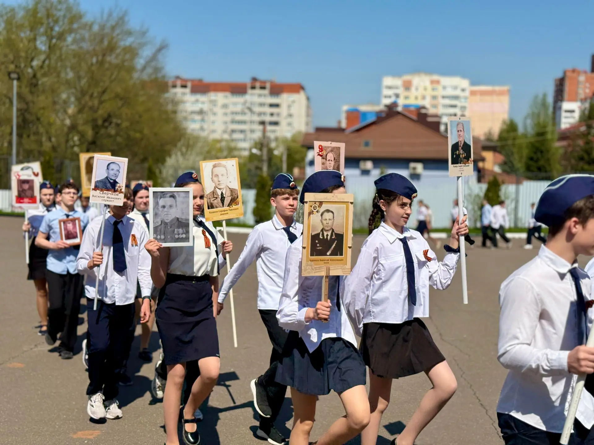 6 мая в Центре образования состоялся конкурс «Смотр строя и песни», посвященный 81-й годовщине Побед