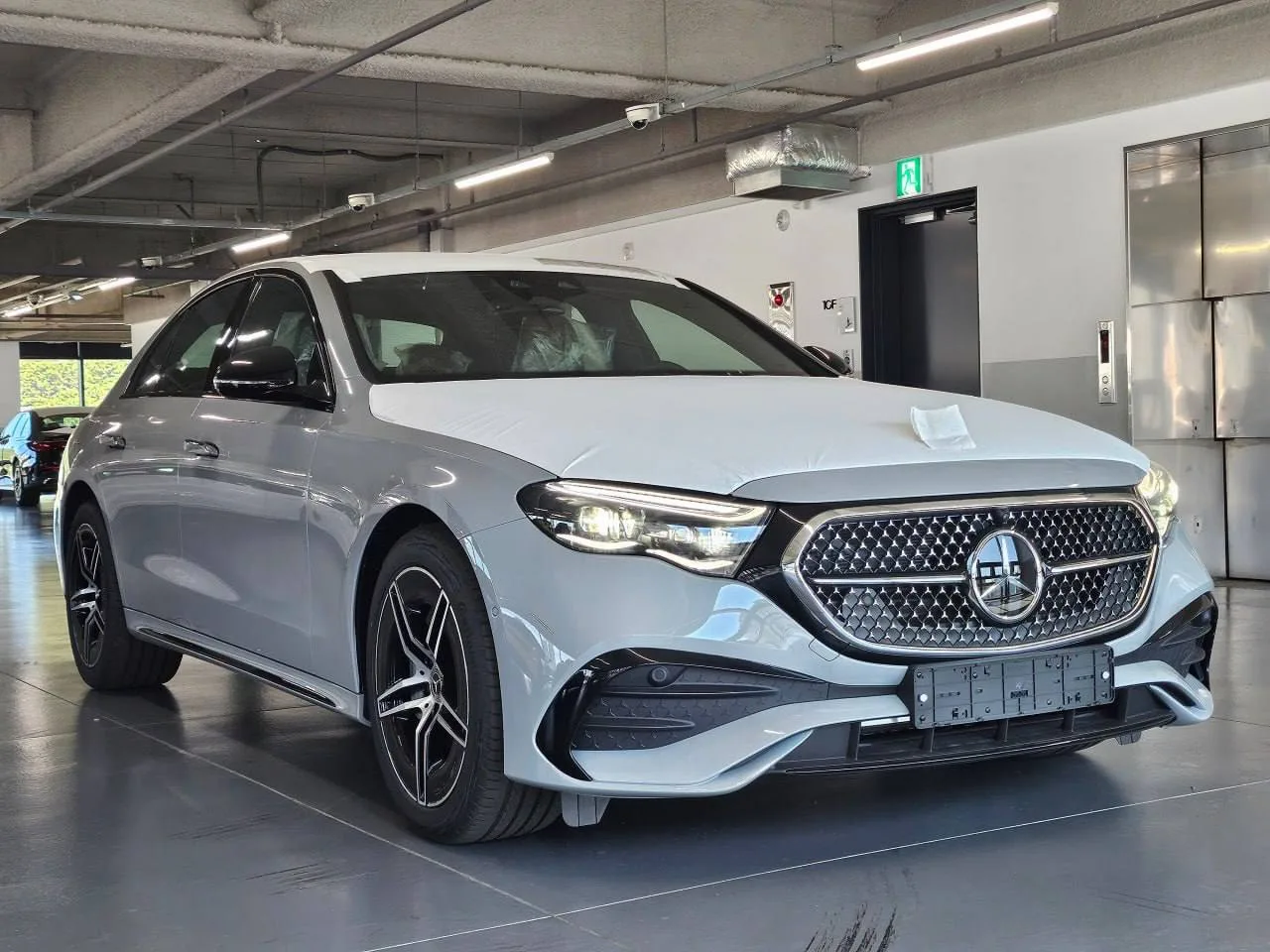 🔥MERCEDES-BENZ E300🔥 Авто в наличии