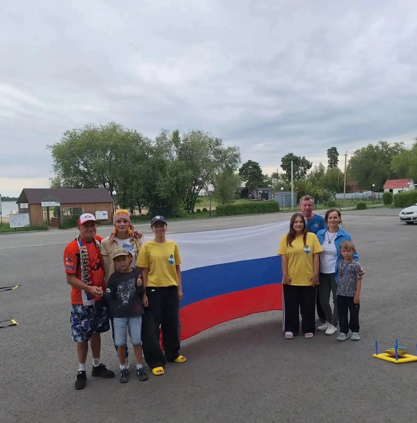 🌳 Семейные выходные в Сосновой роще: праздник и творчество! 📣