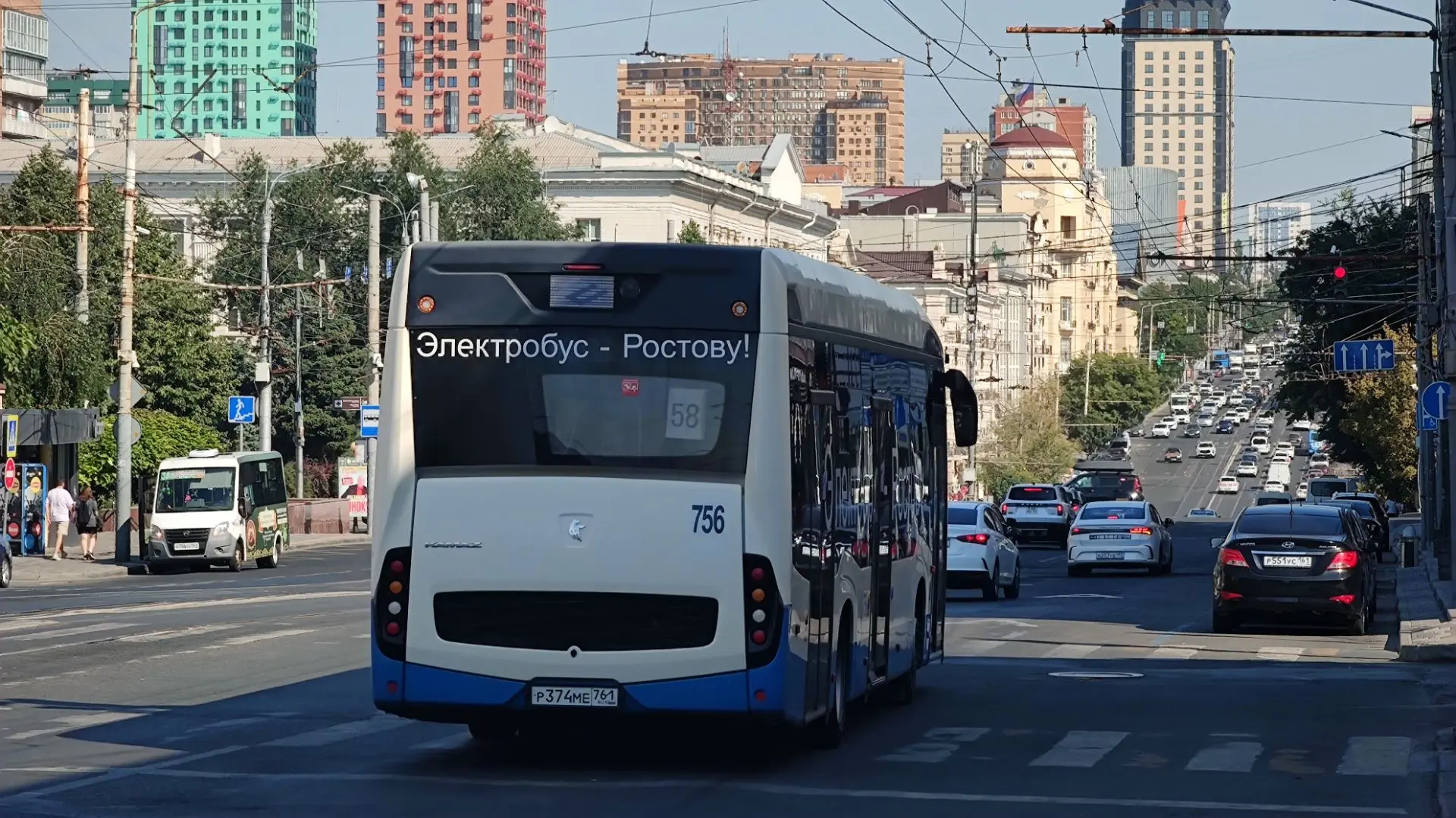 Электробус Ростова. Я считаю, это большой прогресс, хорошо, что электробусы есть. Они т...