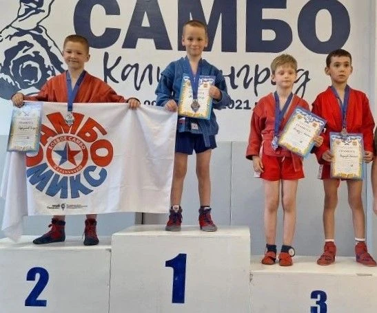 🥋Ученик из 2 «Д» победил в турнире по самбо «Юный Динамовец»