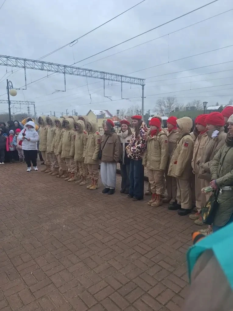 27 апреля юнармейцы МОУ СОШ №11 приняли участие в акции  памяти в честь первого боя бронепоезда "Под