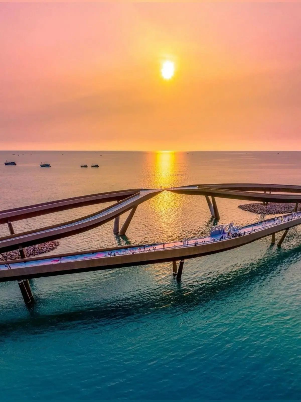 Место, где встречаются небеса и влюбленные сердца 🌅