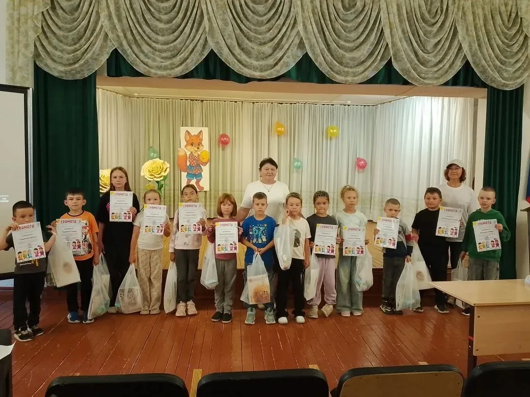 🌞Дневник лагеря | 22.06.26 🌈☀☁
22 июня в нашей школе прозвучал финальный аккорд яркого, насыщенног