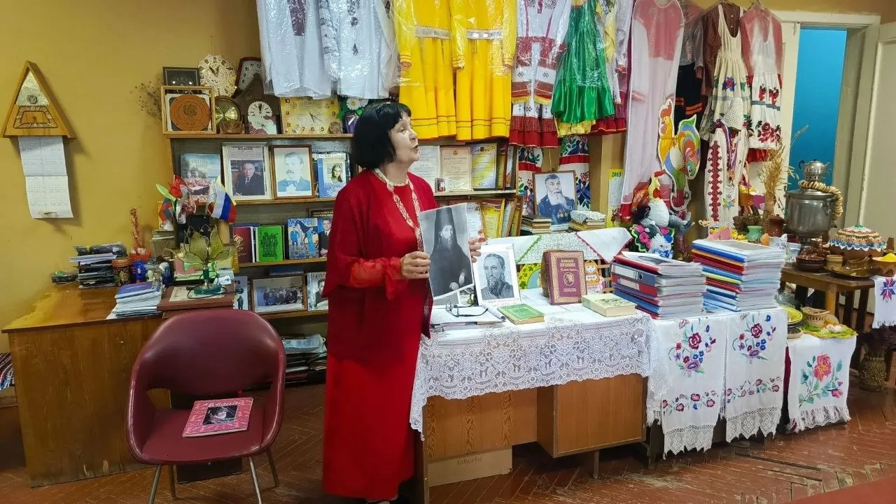 В музее чувашской культуры «Чекесь» прошло мероприятие, информационно- познавательный час  « Ступени