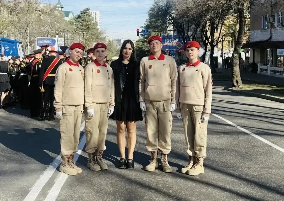 ⭐️С гордостью сообщаем!  Сегодня ученики нашей гимназии, участники юнармейского отряда «Гвардия», пр