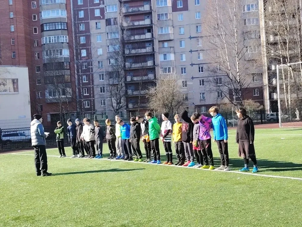 Школьный турнир по футболу: эмоции, борьба и настоящий спортивный дух!  В нашей школе прошли захваты