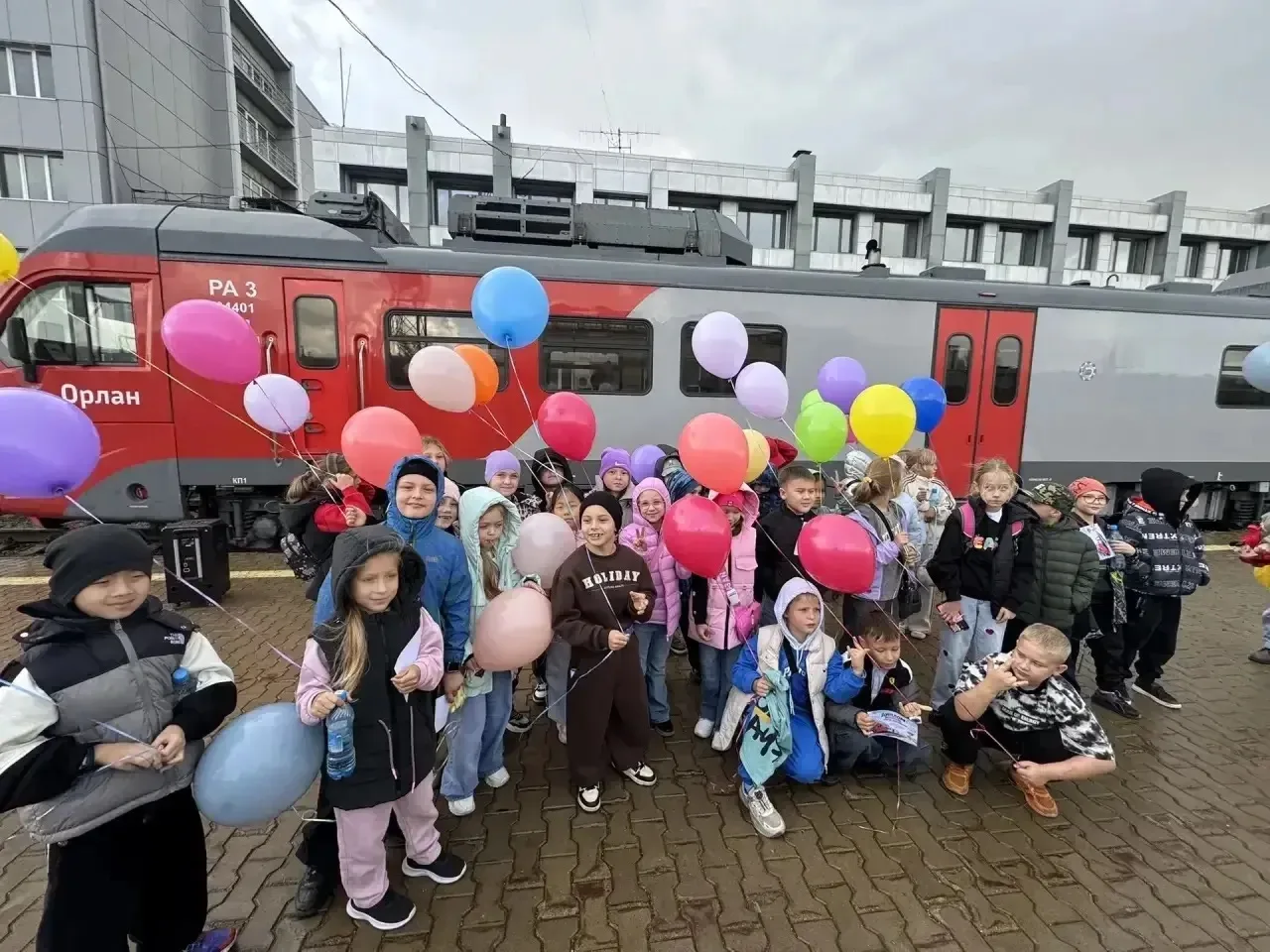 🚂Вчера, 2 октября 2026 года, учащиеся 2А класса побывали в самое сердце стальной магис...