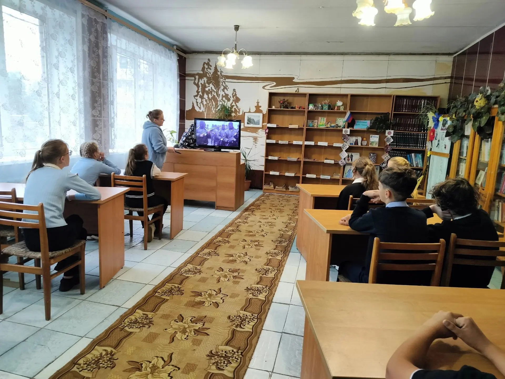 Сегодня в детской библиотеке для учеников 5 класса прошло мероприятие, посвященное 22-й...