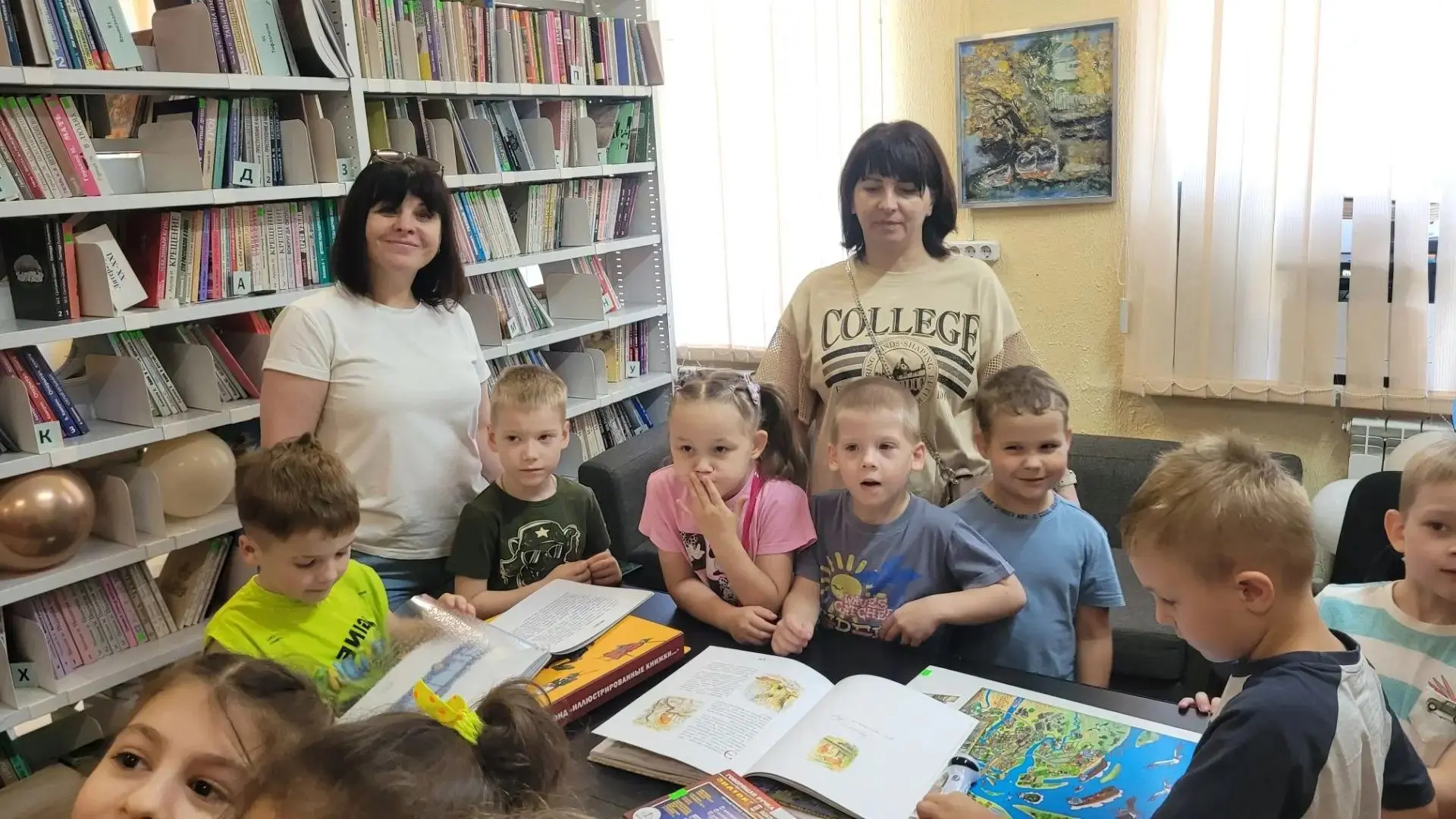 🌟 В гостях у доброй книги: экскурсия в библиотеку для слепых!
Вчера наши ребята совершили удивитель