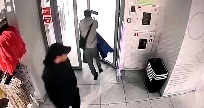 💥 Взял с запасом: шесть пар джинсов прихватил из магазина житель Дзержинска