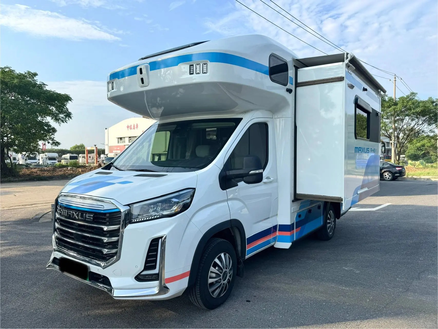 ✅ ДОСТУПЕН К ПОКУПКЕ 

MAXUS V100 PHEV

- 2025 год
- Двигатель: 2 л. Дизель, 175 л.с., гибрид 
- Тра