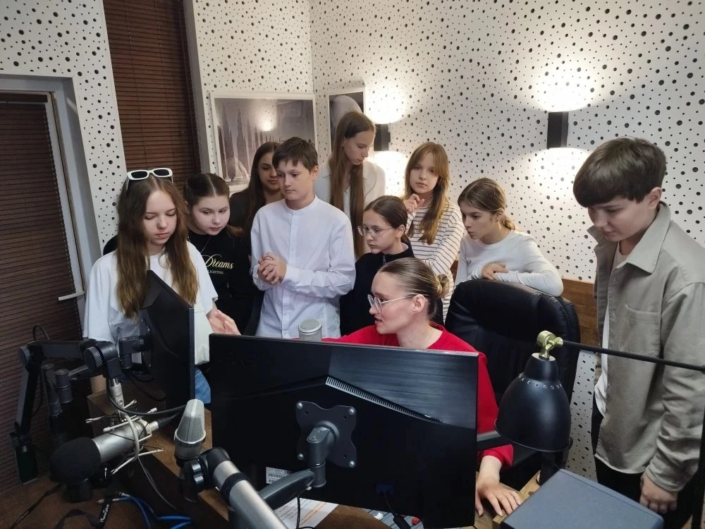 🎙️ ПЕРВЫЕ НА РАДИО🎙️  📻1⃣2⃣ марта 2⃣0⃣2⃣6⃣года  активисты Движения Первых при содействии советника д
