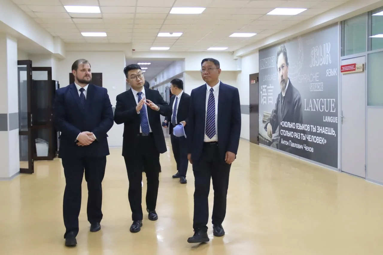 Коломна – Пекин: курс на дружбу и образование 🇷🇺🇨🇳  Сегодня ректор ГСГУ Жанна Константиновна Леонова