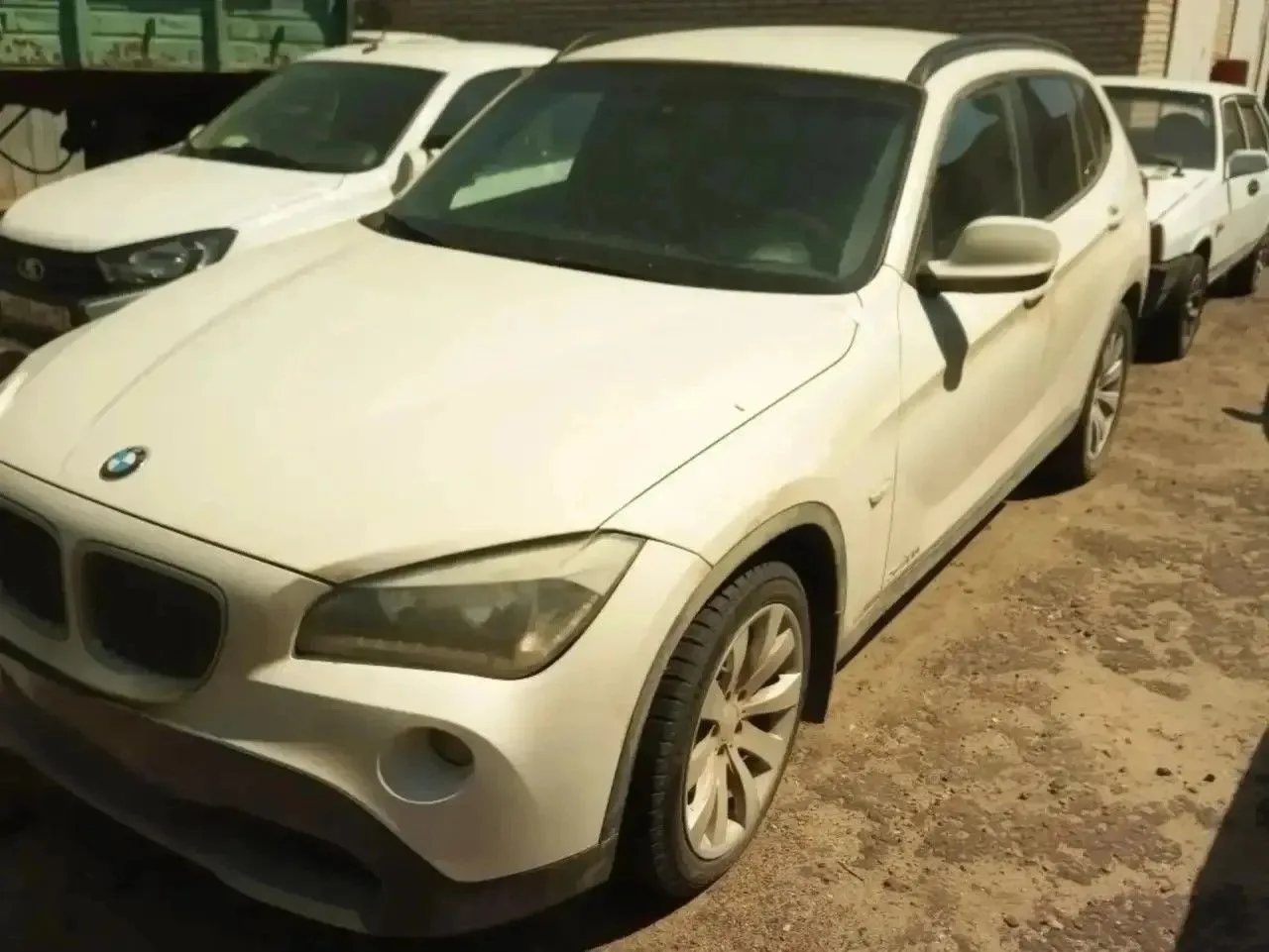Два брата, пытаясь спасти BMW от конфискации, оказались на скамье подсудимых