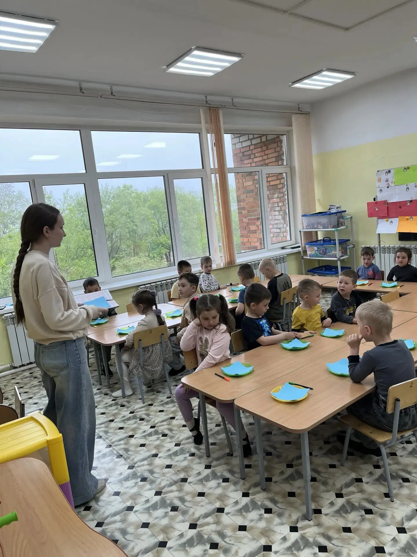Сегодня в старшей группе прошло увлекательное занятие по оригами ✨❤🔔