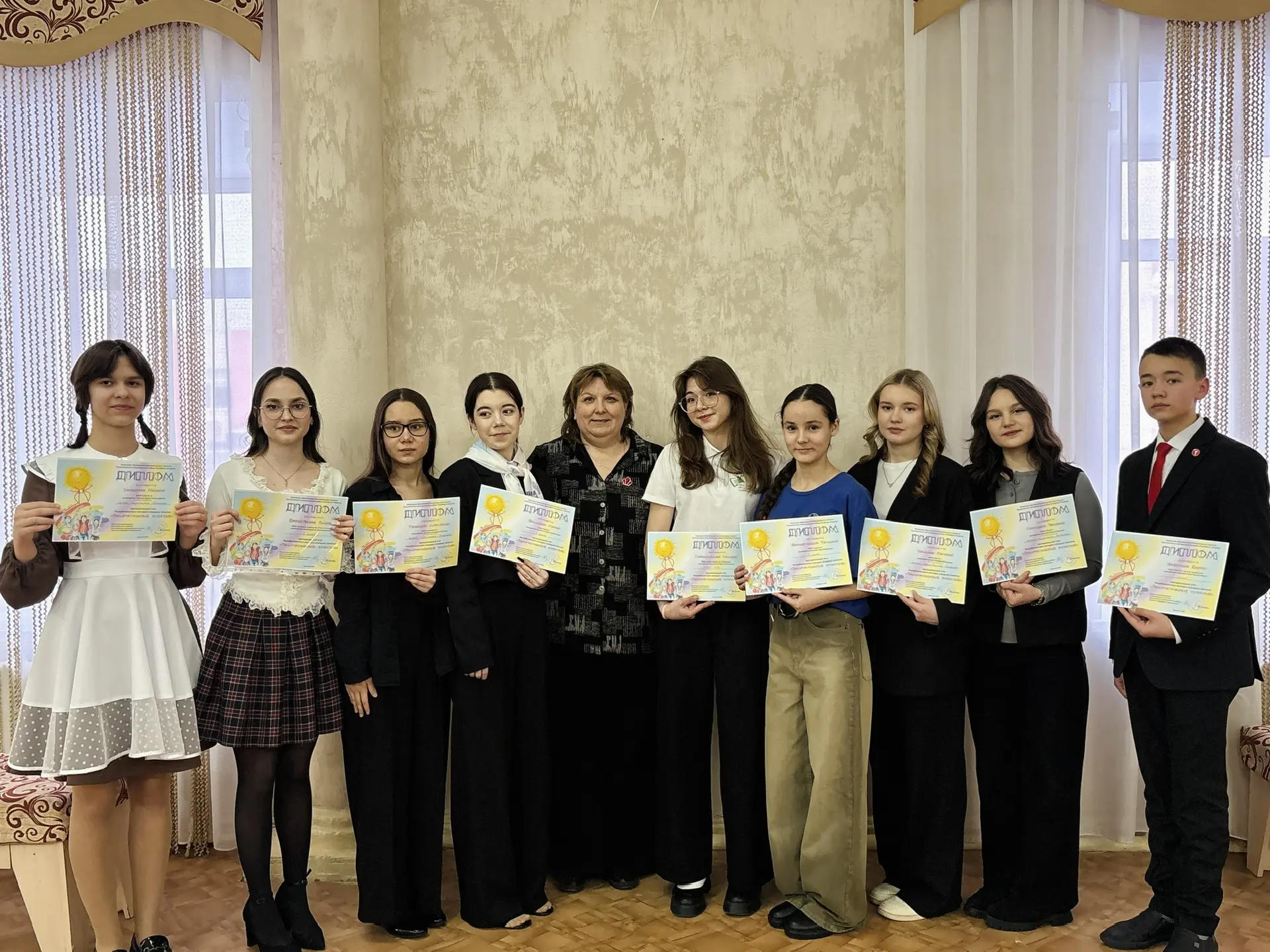 🎉 Поздравляем Шарифуллину Камиллу 9Д со 2-м местом в муниципальном этапе Республиканского конкурса «