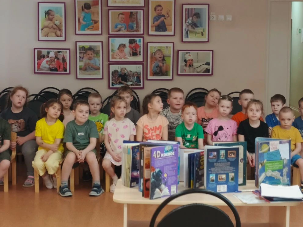 В преддверии Дня космонавтики 🚀 наш детский сад 👧👦 посетила Ярослава Владимировна, с...