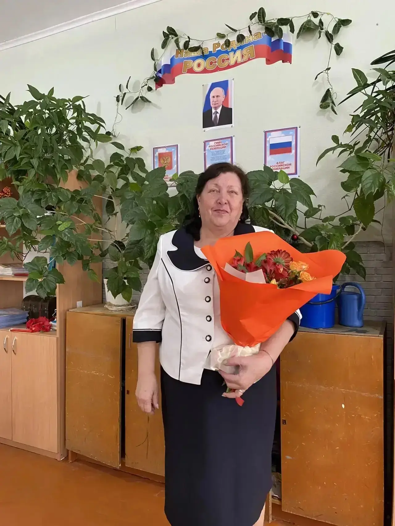 Сегодня свой день рождения отмечает учитель начальных классов-Фокина Гайя Ивановна!💐💐...