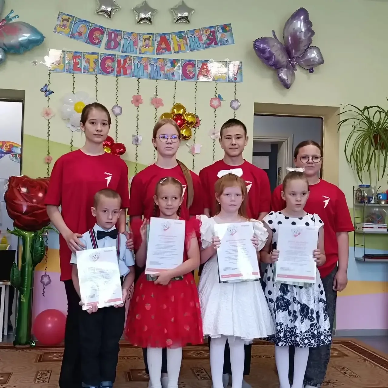 Какая трогательная встреча! Наши старшие поздравили будущих первоклассников 🎓✨

💫❤️Сегодня в детск