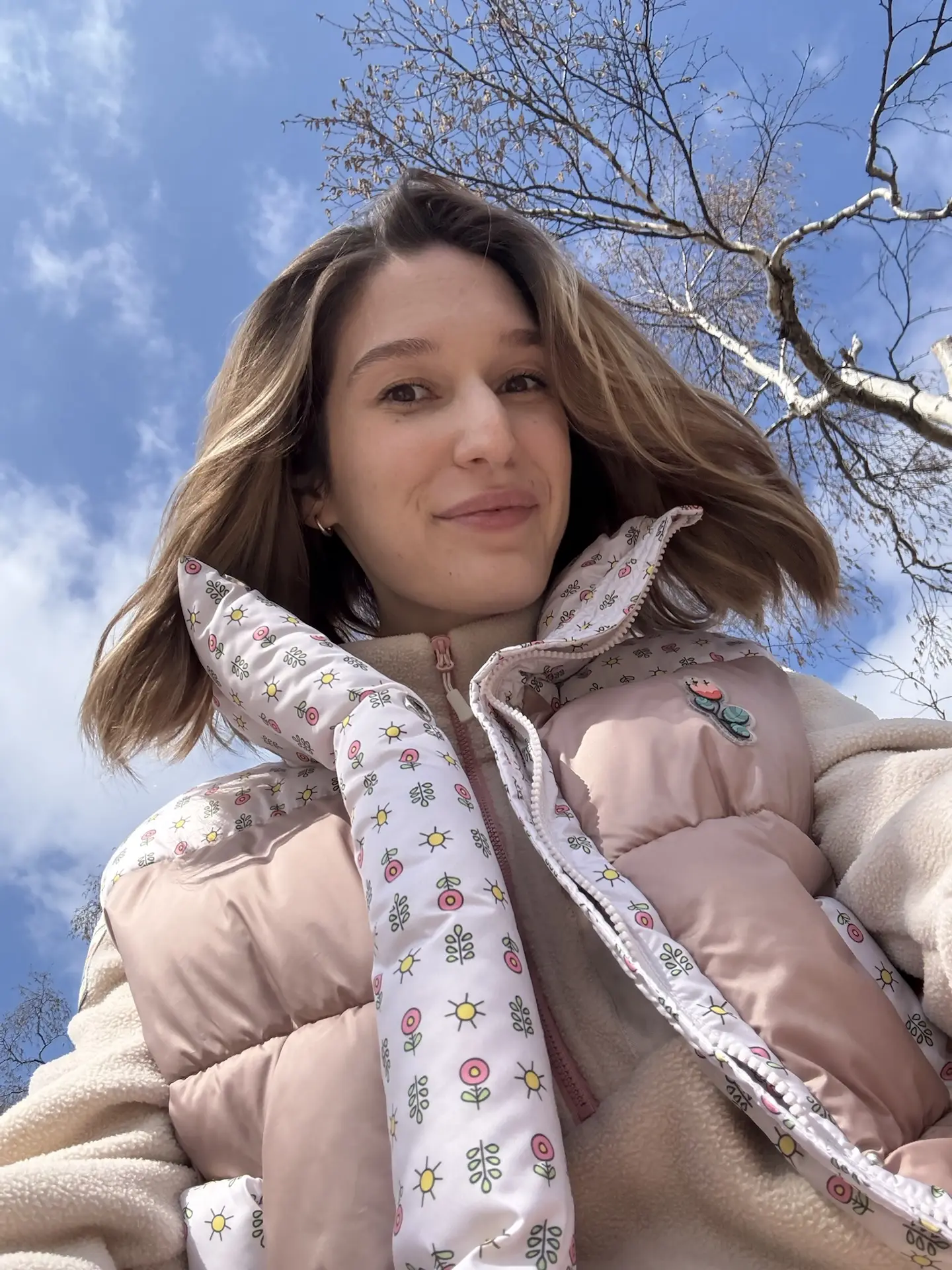 Из хороших новостей: вместе с лёгкой одеждой пришёл и мой лёгкий уход 😍