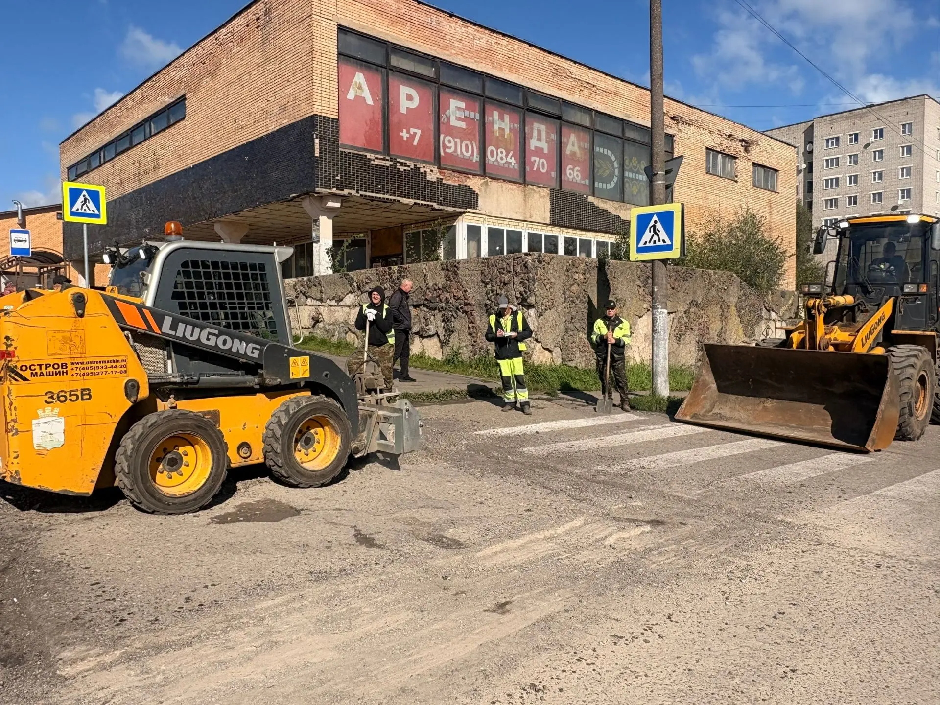 🚧 На Красноармейском шоссе у железнодорожного вокзала начался ямочный ремонт