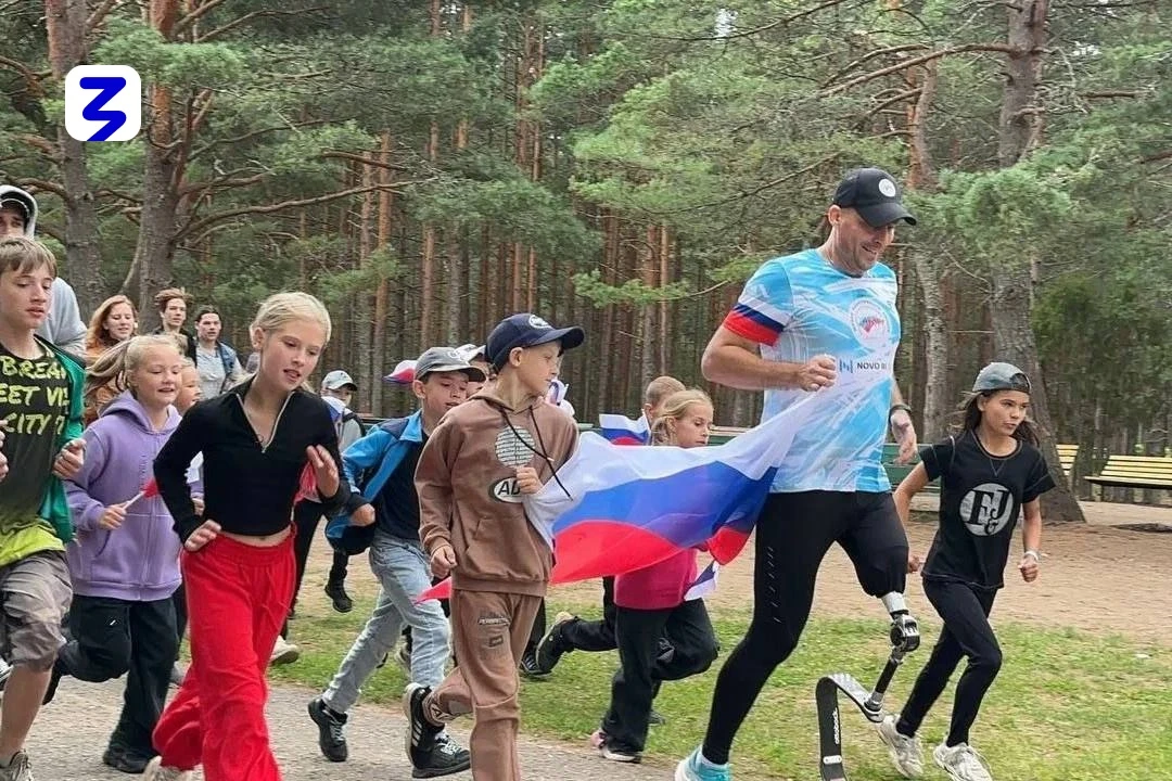 🇷🇺 День Государственного флага: яркие события по всей стране со «Знанием»  Сегодня Общество «Знание»