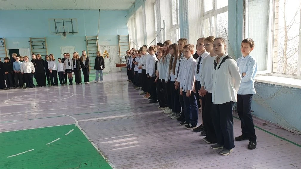 С окончанием третьей четверти! Завершилась самая продолжительная учебная четверть. Поздравляем всех 