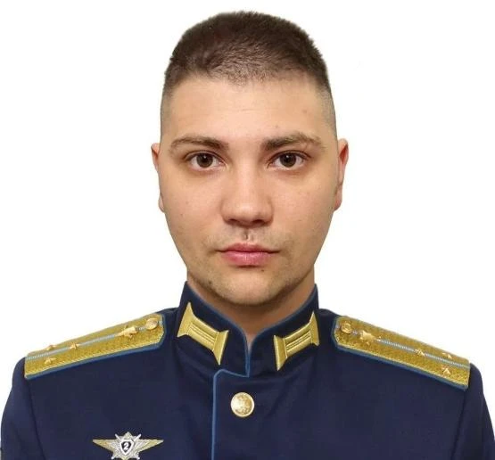 Слюсарь вручил вдове Героя России Тимченко медаль «Золотая Звезда»