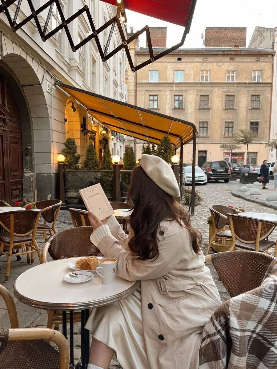 7 книг, которые читаются за один вечер, а в памяти остаются навсегда ❤️‍🩹

~ «Пятеро, что ждут тебя