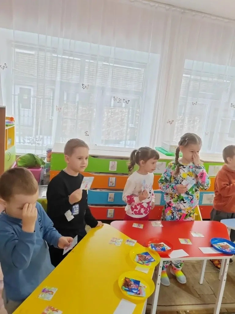 Родители в гостях у ребят
