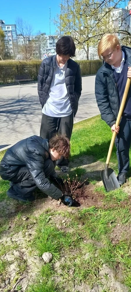 📣 К 1 Мая — с заботой о городе!  В преддверии праздника  Весны и Труда  состоялся масштабный  суббот
