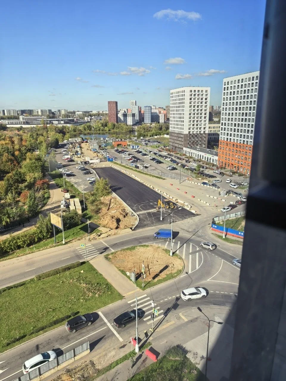 В рамках строительства проспекта Куприна в "Бунинских лугах" также делают кусок проекти...