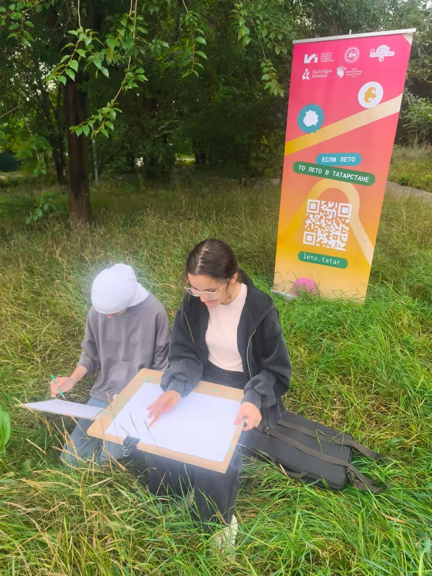 🎨 Сегодня в рамках проекта «Лето в Татарстане» прошёл пленэр "Изумрудное лето"! ☀️