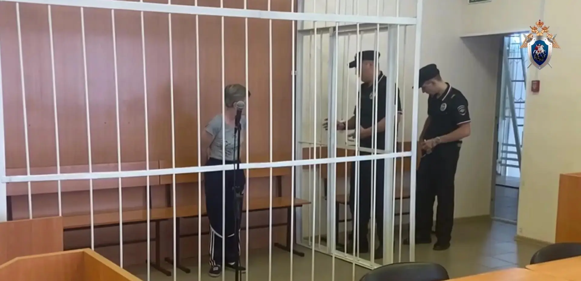 В Омске женщина зарезала мужа во время ссоры

Вечером 18 июня в общежитии на улице Степной после рас