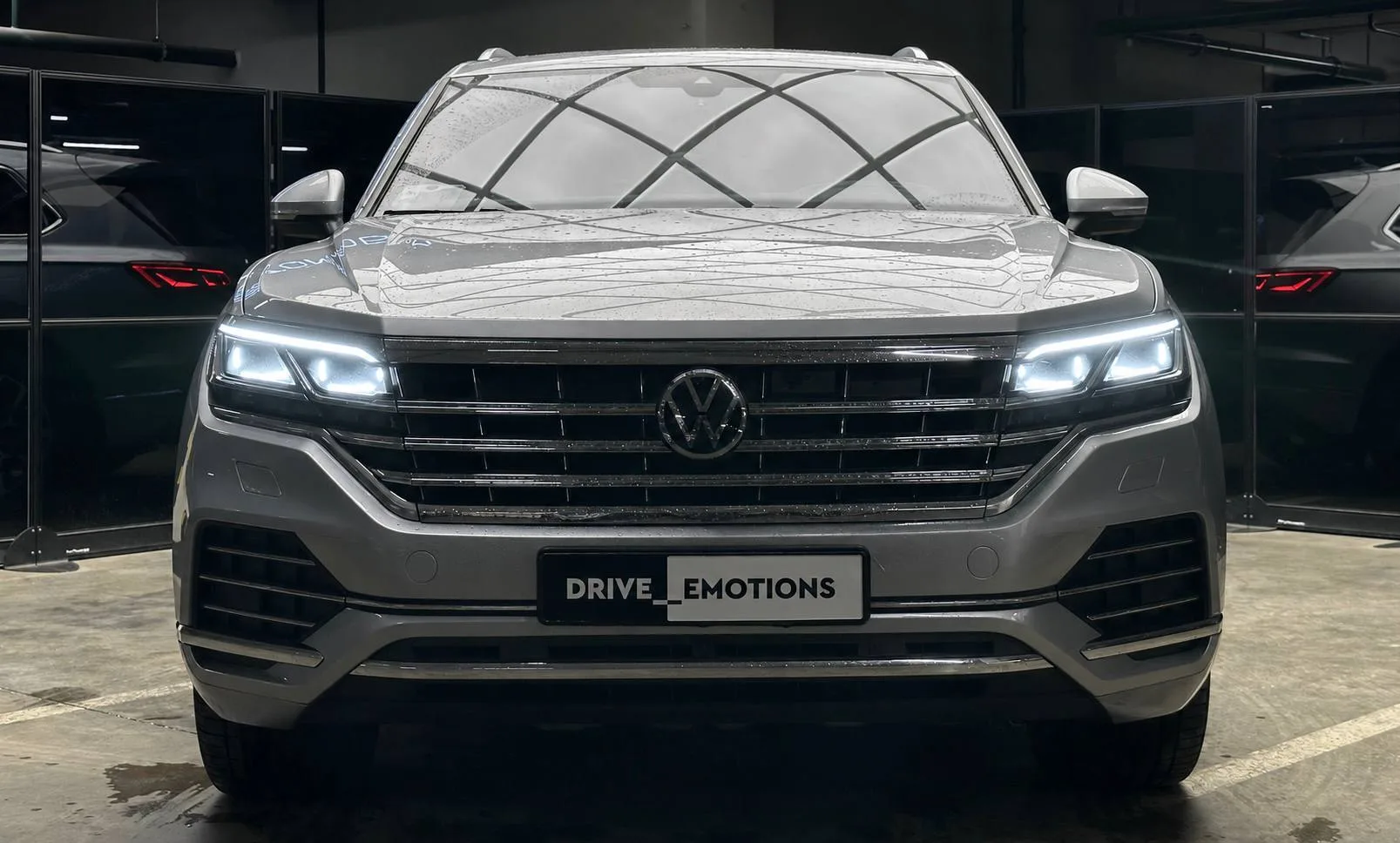 🚘 Volkswagen Touareg R-Line (2021, с пробегом) 🇩🇪|🇷🇺

📰Друзья, в Drive новое поступление! Диле