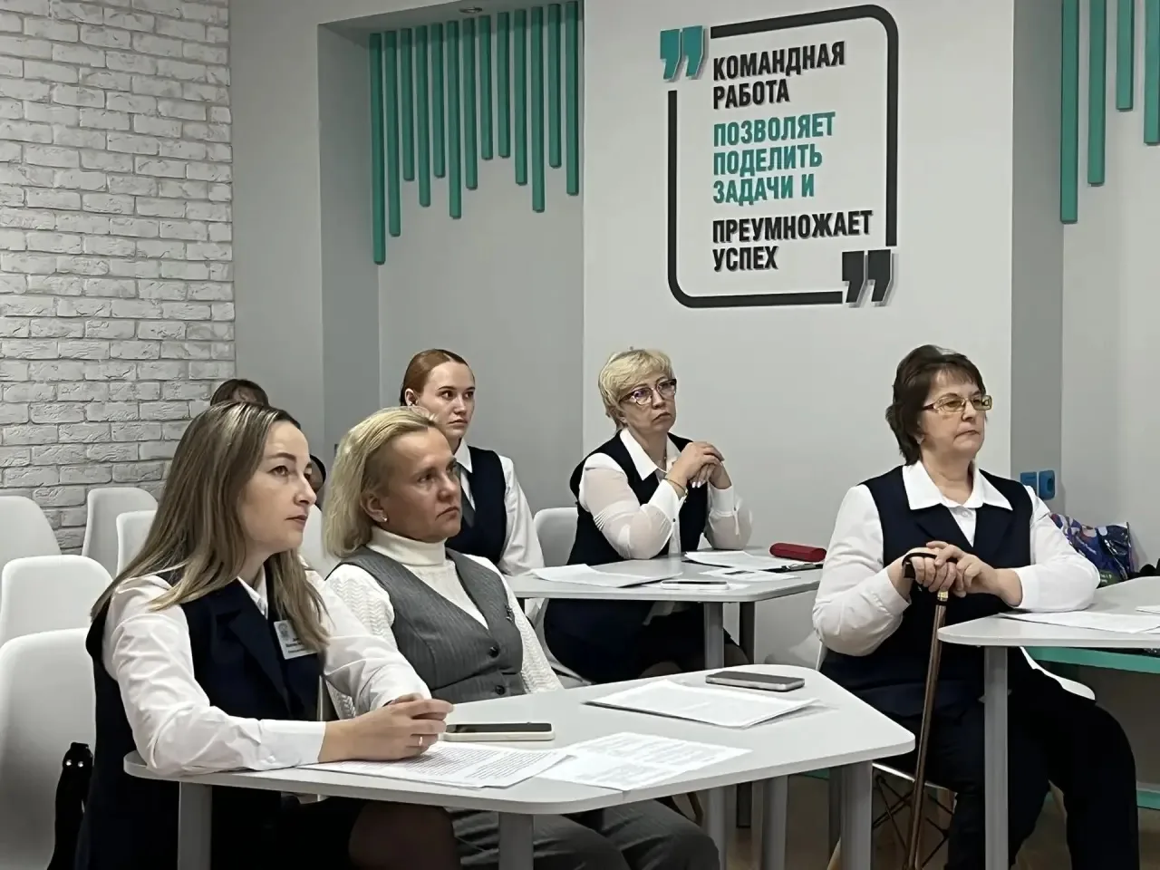 ДЕЛИМСЯ ОПЫТОМ  💥 Сегодня педагоги лицея выступили на базе НМЦ с муниципальным семинаром «Формирован