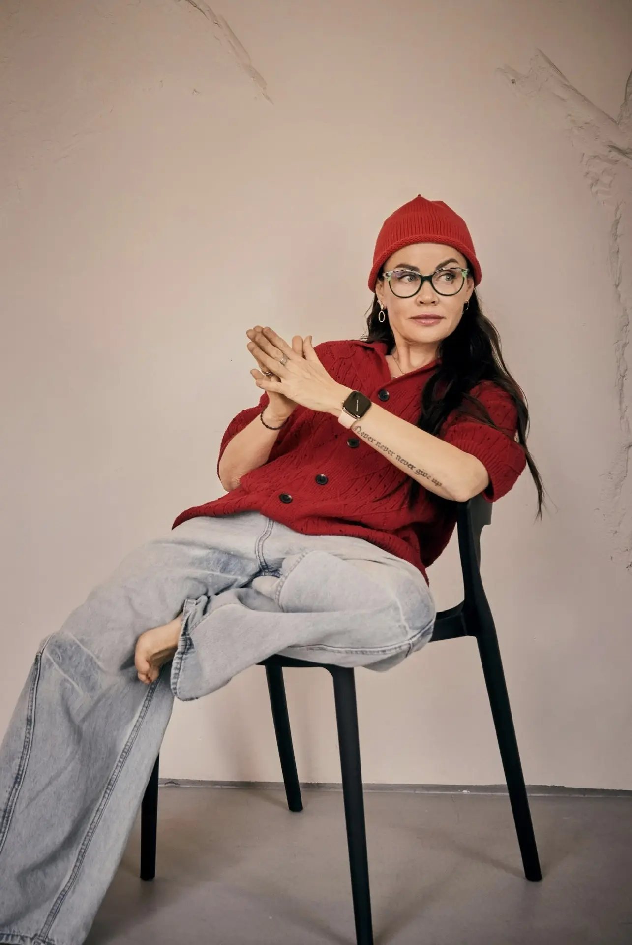 Вчера  позвонила из лагеря дочь ( почти 10 лет)  и сказала , что она хочет себе духи Маскино за 12 т