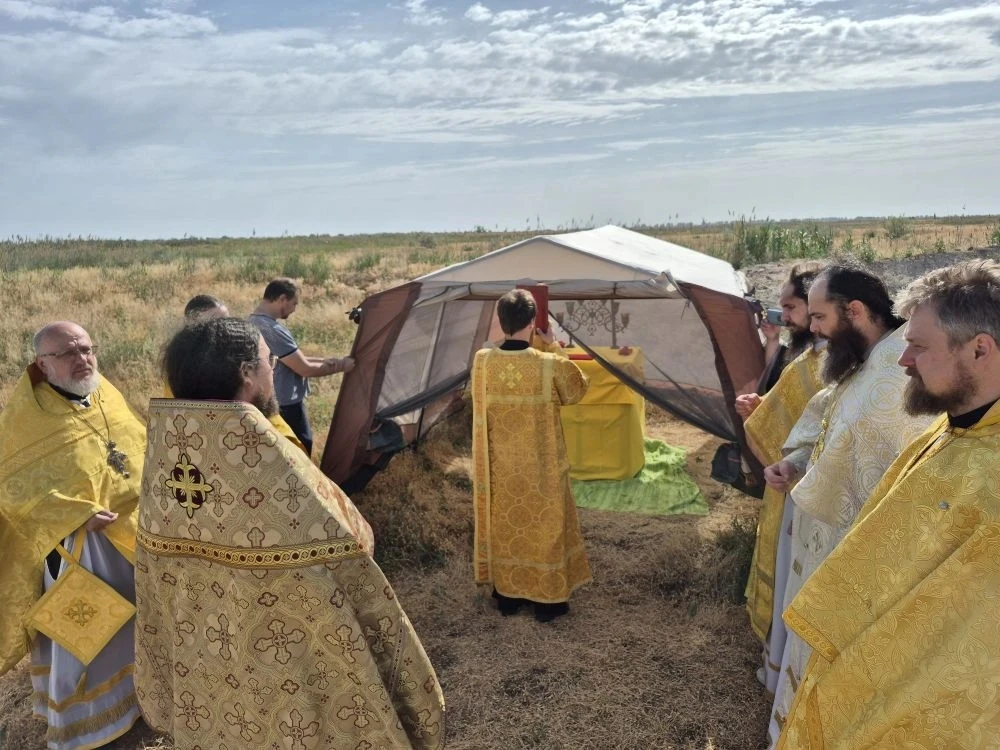 В селе Бараний Бугор Камызякского района, где недавно в процессе раскопок был обнаружен...